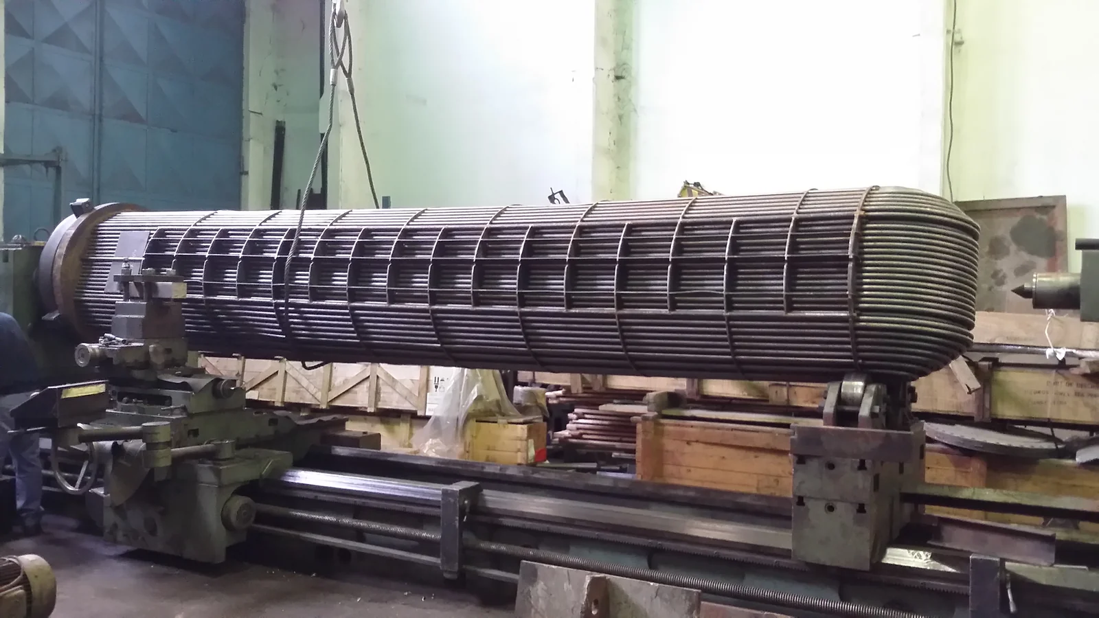 Haz tubular completo de intercambiador montado sobre torno